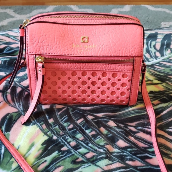 ❤ SOLD KATE SPADE Spring Leather Crossbody Bag - Picture 2 of 6